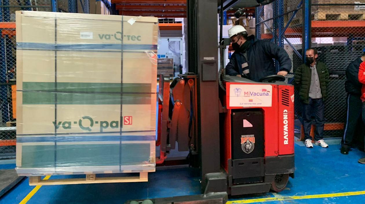 Imagen de las vacunas que llegaron.