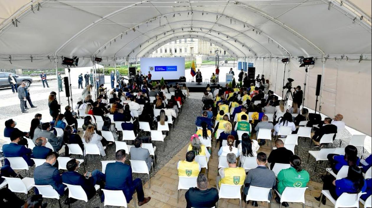 Sanción de la Ley de Comunales.