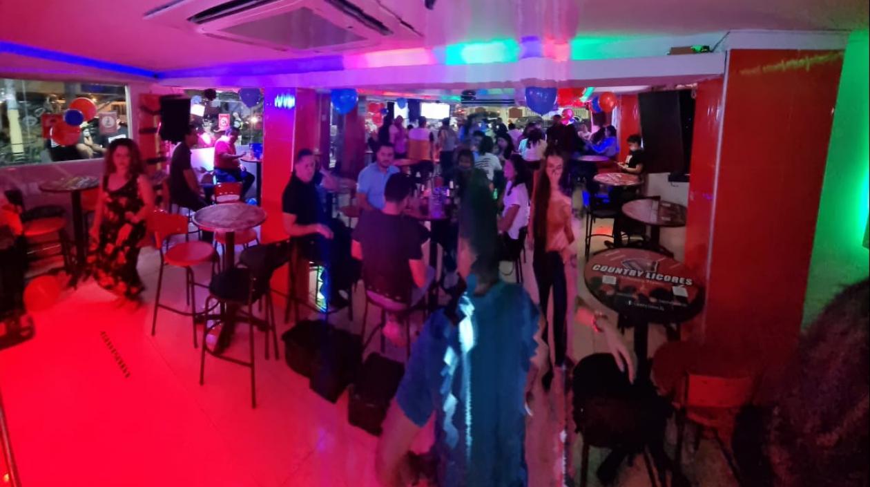 Establecimientos nocturnos.