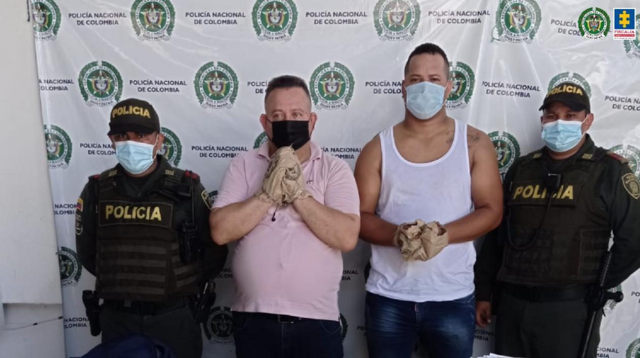 Los presuntos fleteros fueron capturados por la Policía. 