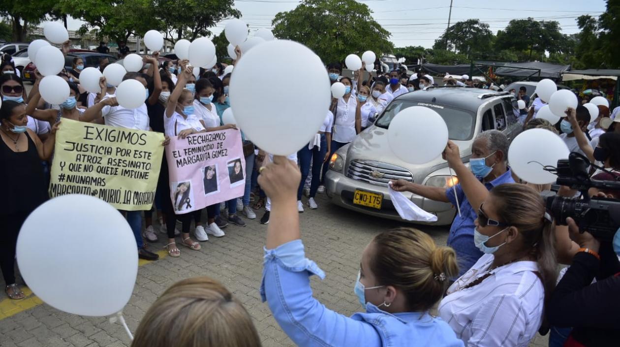 Familiares y amigos de Margarita exigen justicia. 