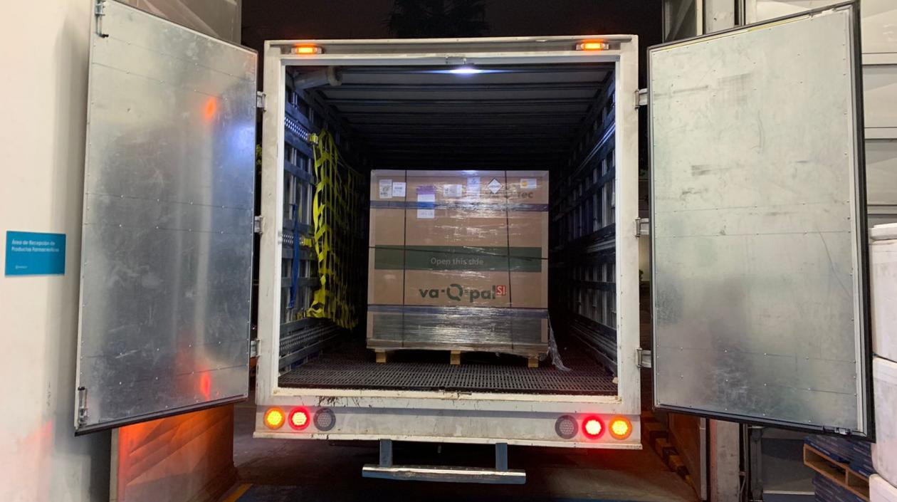 Imagen de las dosis que llegaron.