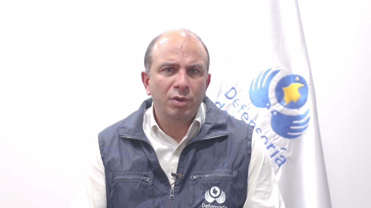 Carlos Camargo, Defensor del Pueblo.