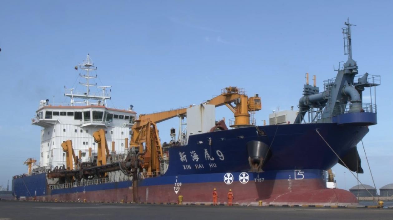 La draga Xin Hai Hu 9 