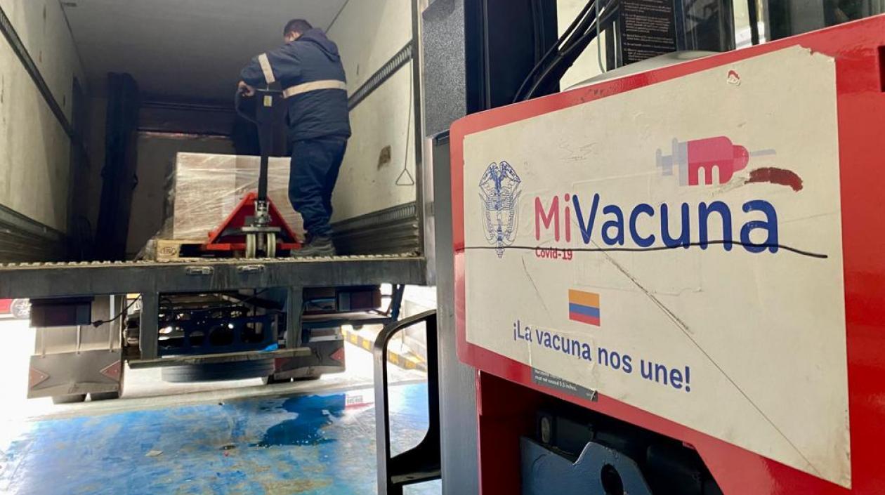 Imagen de las vacunas que llegaron.