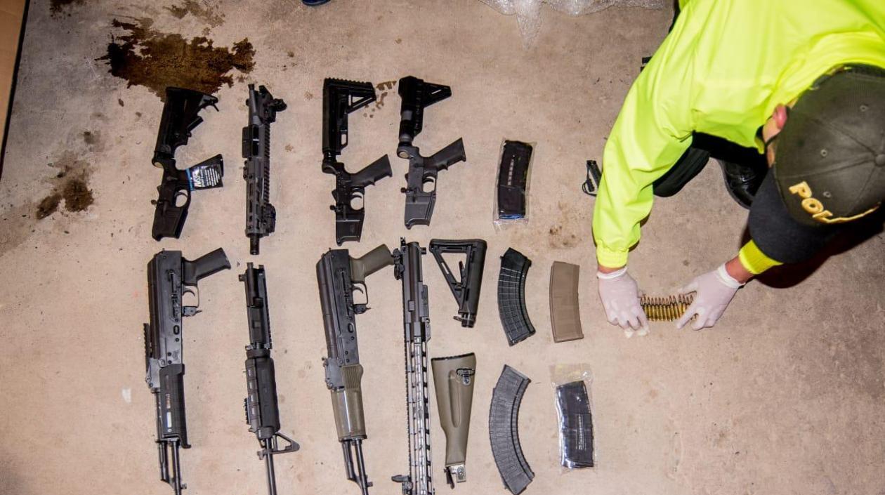 Armas incautadas por las autoridades. 