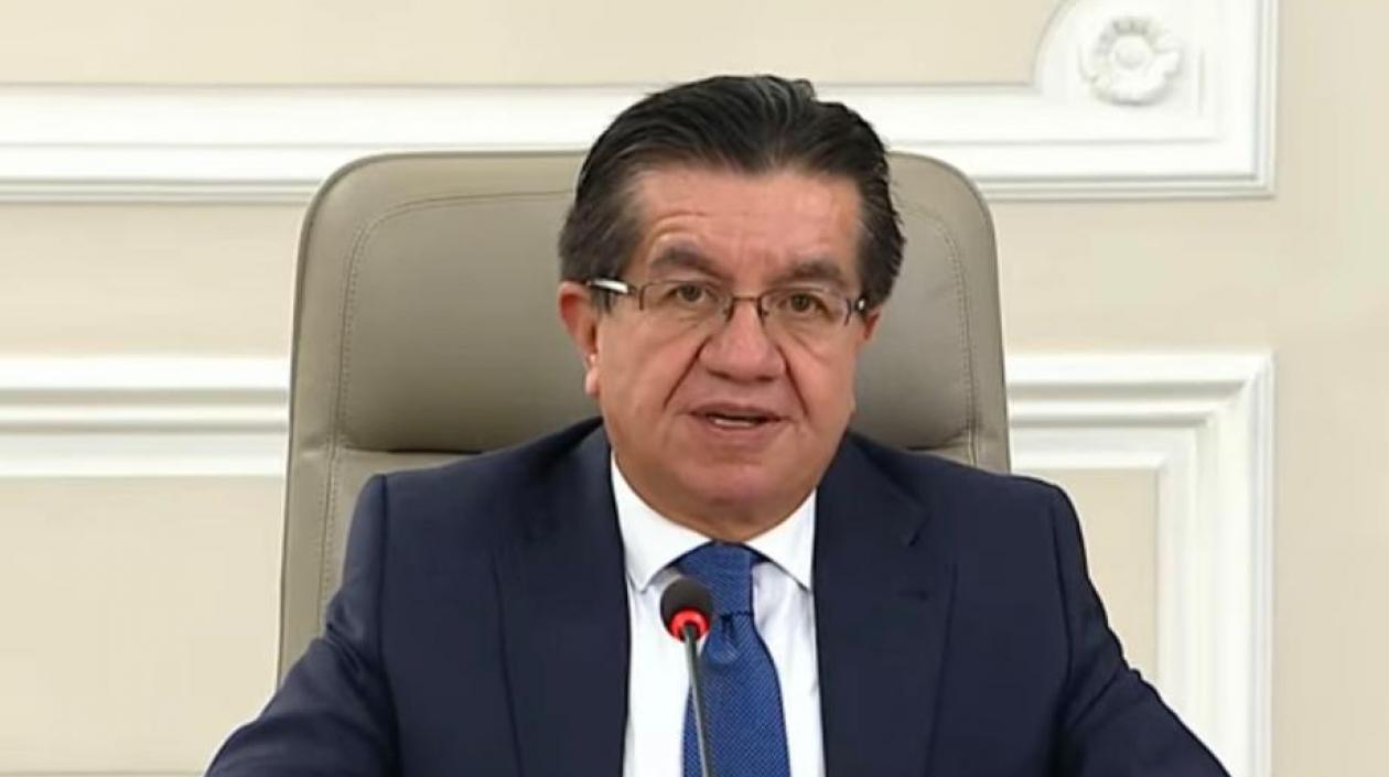 El ministro de Salud, Fernando Ruiz.