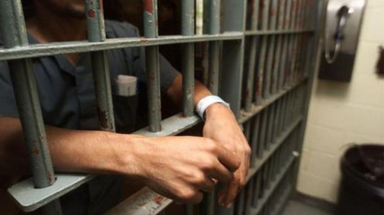 El hombre fue enviado a centro carcelario. 