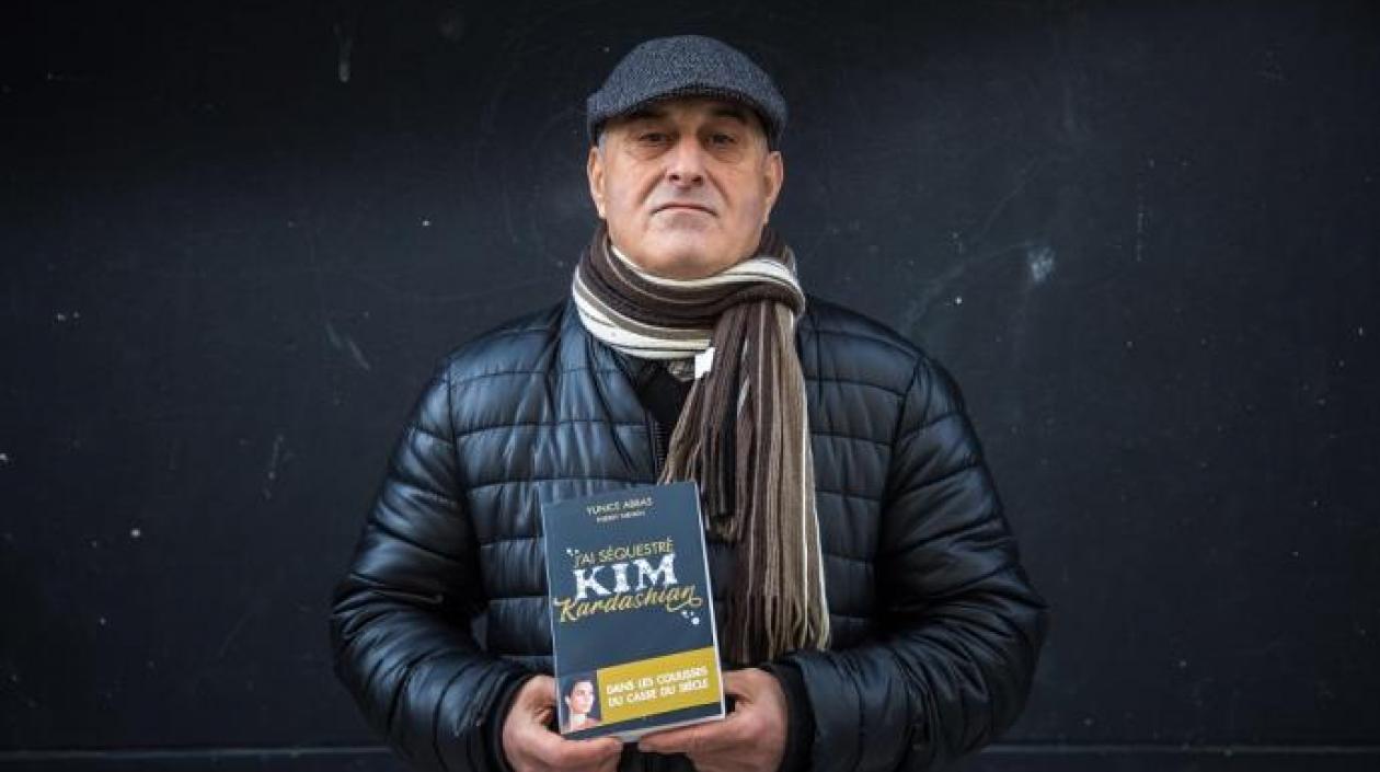 Yunice Abbas, uno de los ladrones y autor del libro.