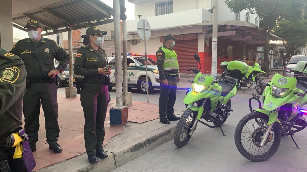 La Policía en el lugar de los hechos. 