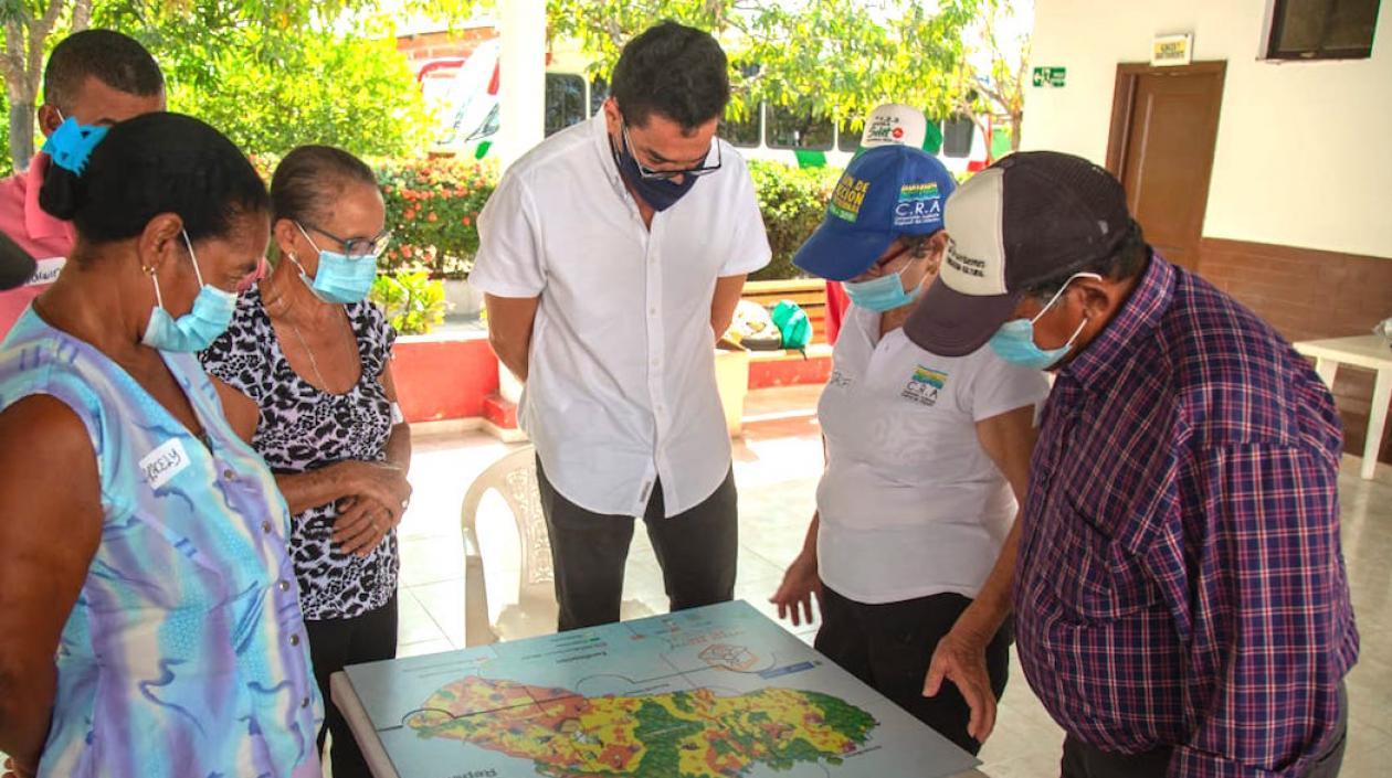 Socialización de las iniciativas.