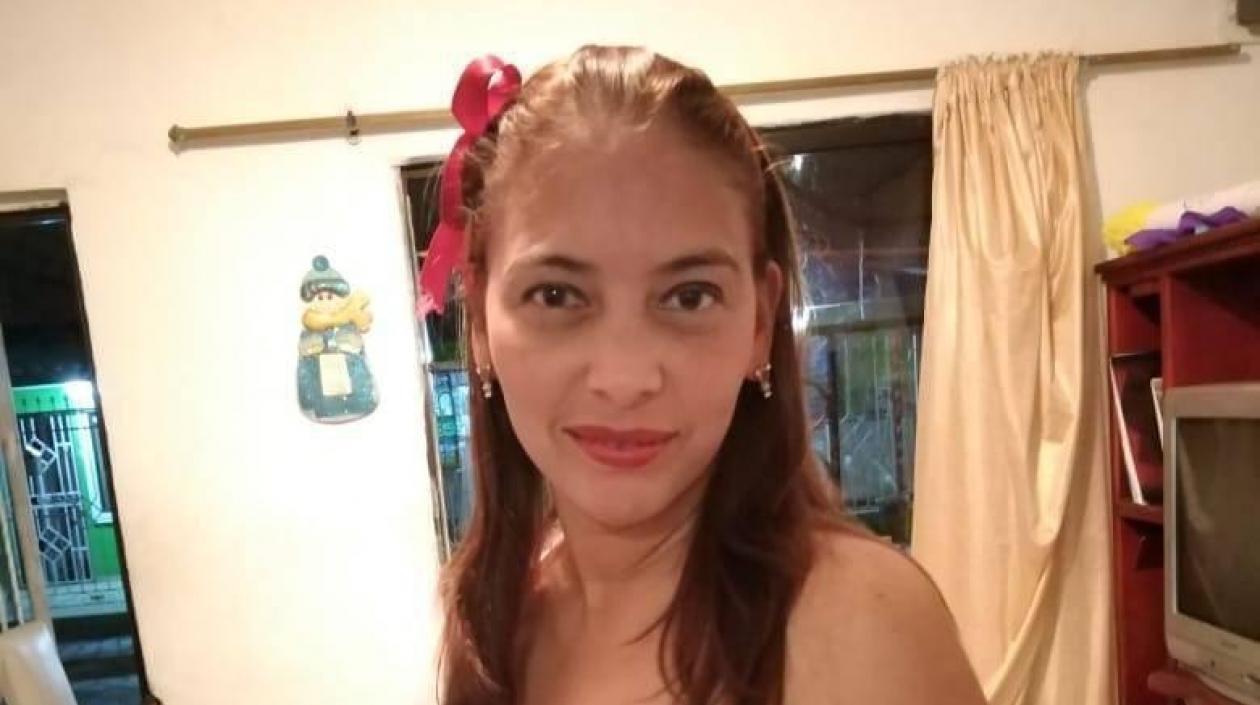 Katherine Martínez Sarmiento, la cajera que murió tras resultar gravemente herida