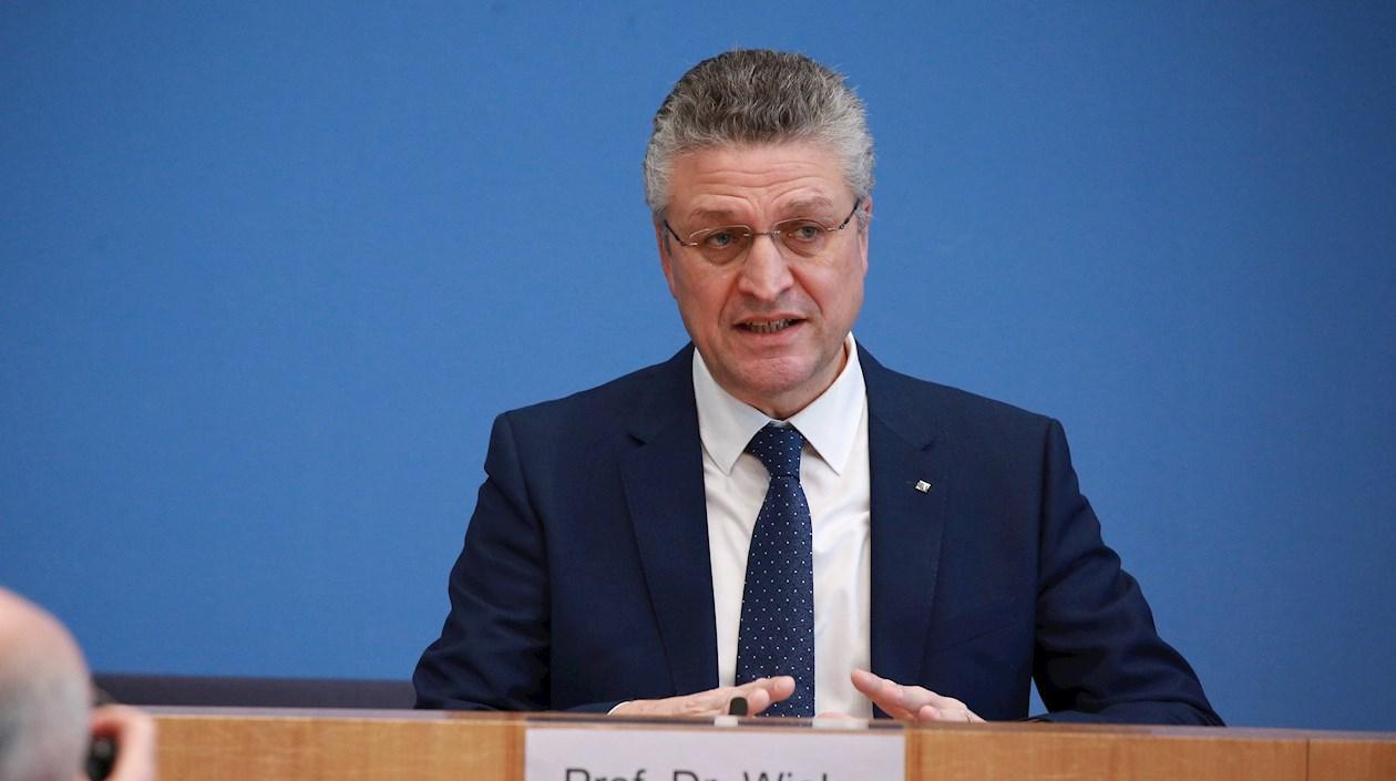 El presidente del Instituto Robert Koch (RKI) de Alemania, Lothar H. Wieler, informa sobre la situación de la pandemia en el país.
