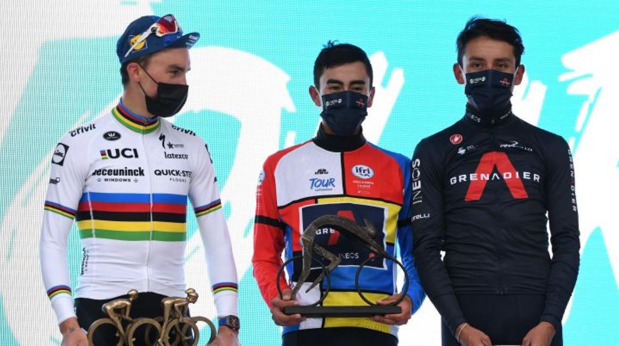 Iván Ramiro Sosa en el podium