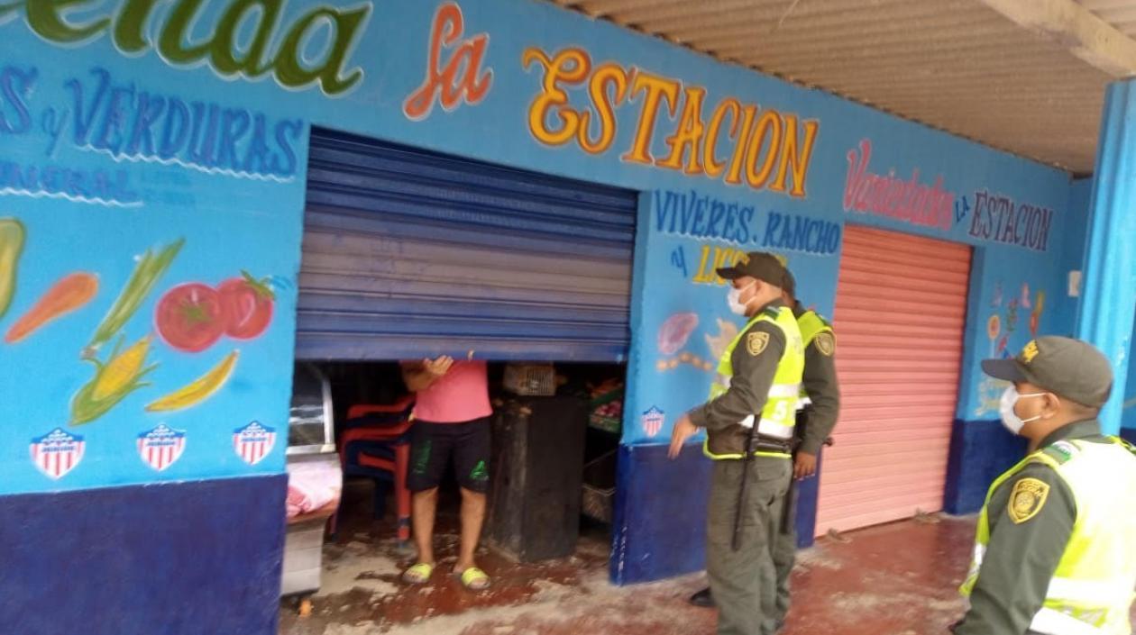 Operativos vigilando toque de queda y ley seca en municipios.