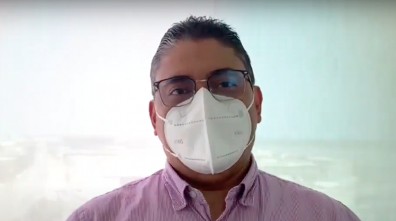 El secretario de Salud, Humberto Mendoza.