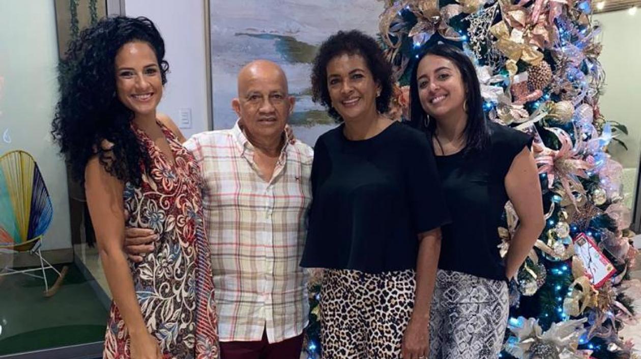 Jessica González, Carlos González, Yanet Herrera y Karen González.