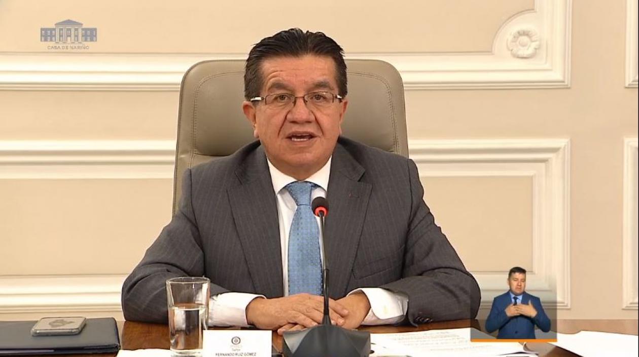 Ministro de Salud, Fernando Ruíz.