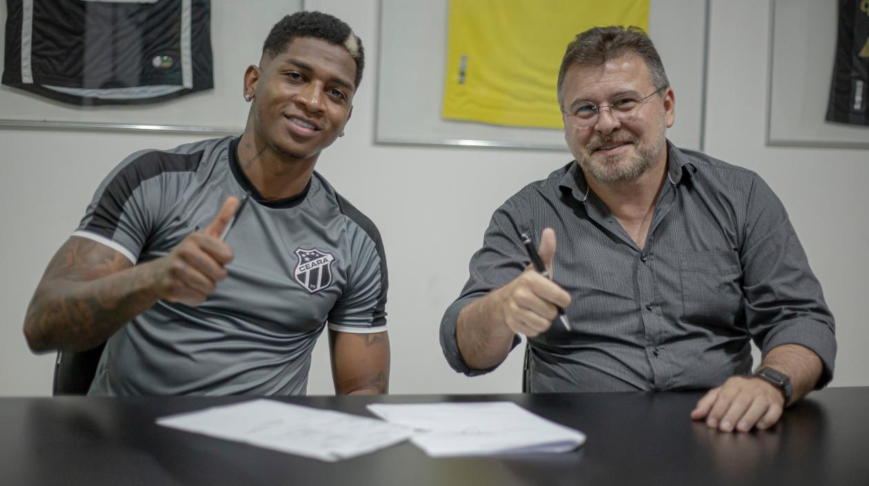 El colombiano Yony González.