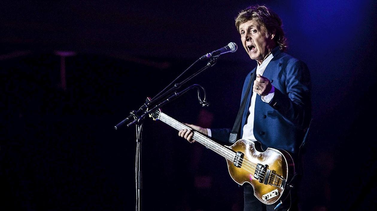  Paul McCartney, músico británico.