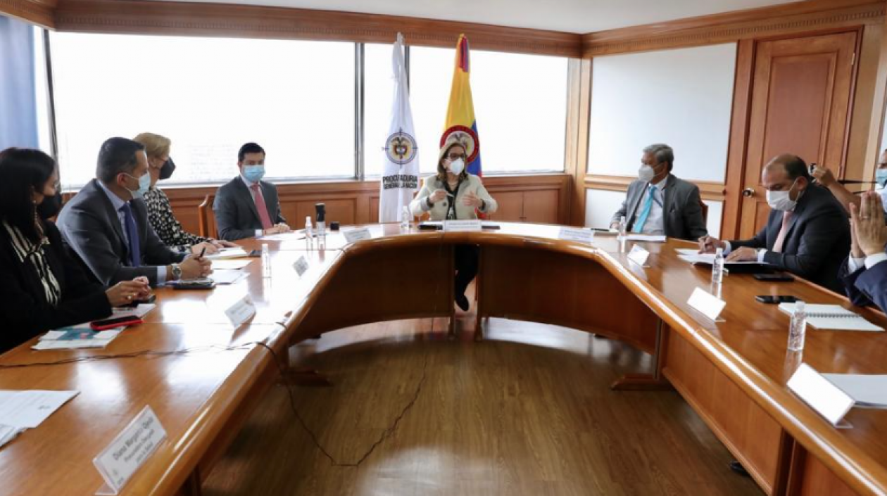 Reunión Procuradora, Contralor y Defensor.