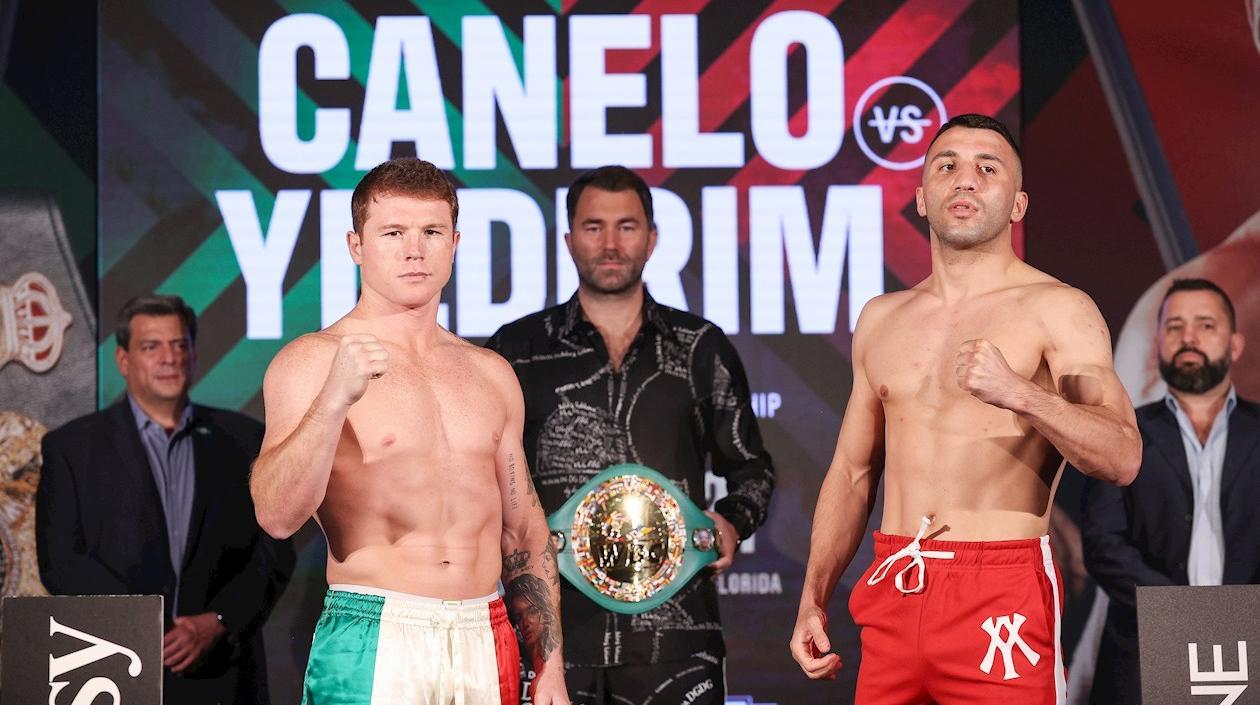 El mexicano Saúl 'Canelo' Álvarez y el turco Avni Yildirim.