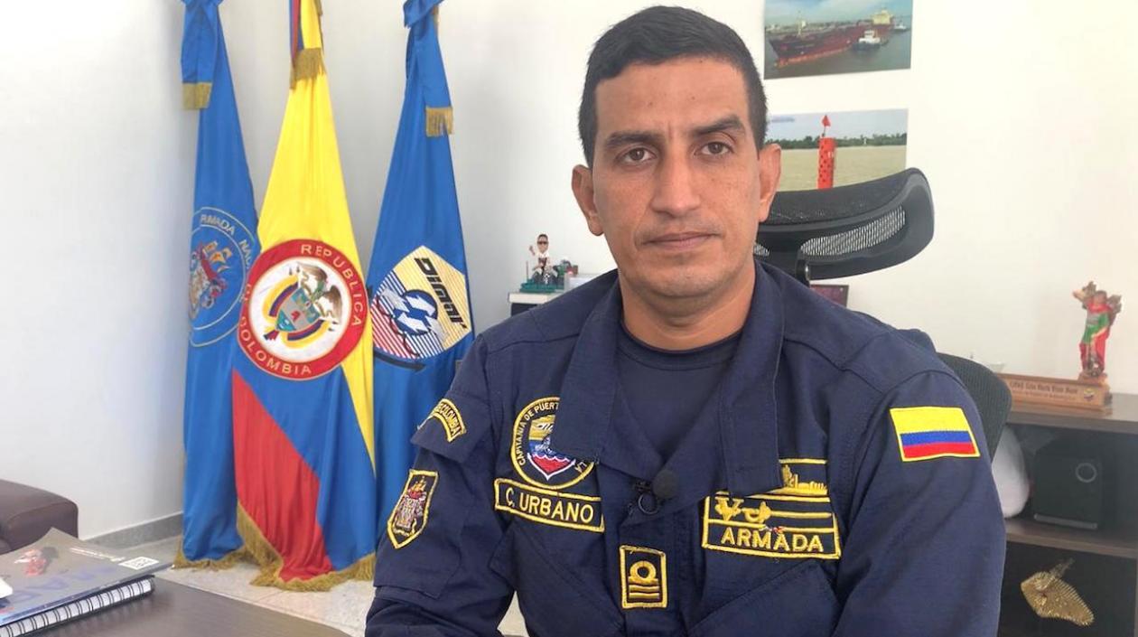CF Carlos Urbano Montes, Capitán del Puerto de Barranquilla.