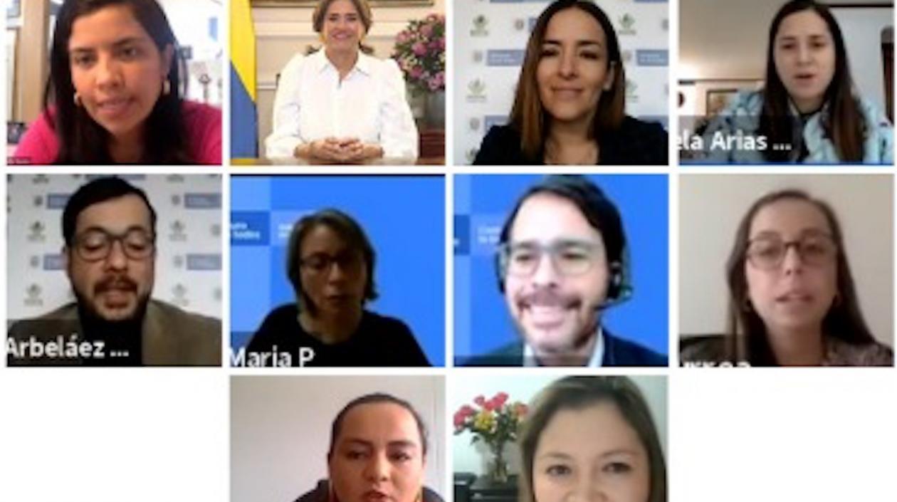 Primera dama, María Juliana Ruiz, estuvo en la socialización del mecanismo articulador.