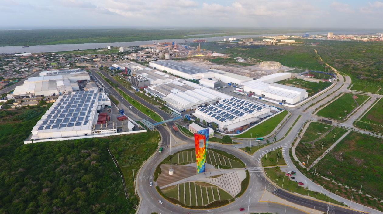 Panorámica de la empresa Tecnoglass en Barranquilla.