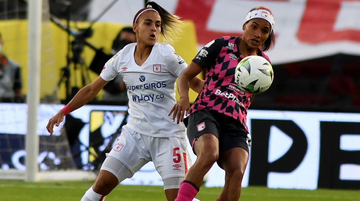 Santa Fe y América se clasificaron al ser las escuadras campeona y subcampeona, respectivamente.