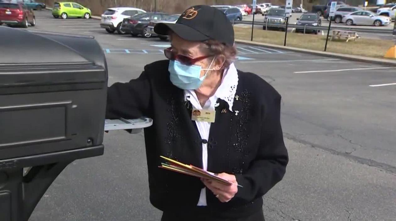 Ruth Shuster cumplió 100 años.