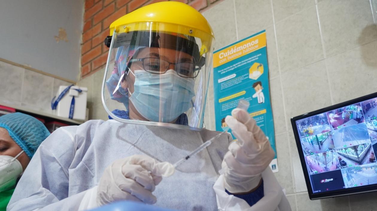 La vacunación contra el Covid-19 es la esperanza para acabar con la pandemia. 