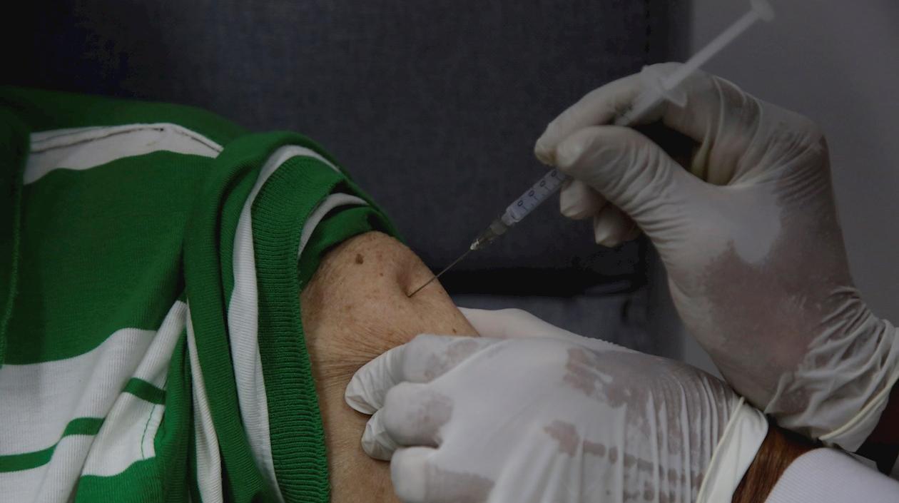 Con la capacitación en vacunación contra el Covid-19 se fortalece plan nacional de vacunación.