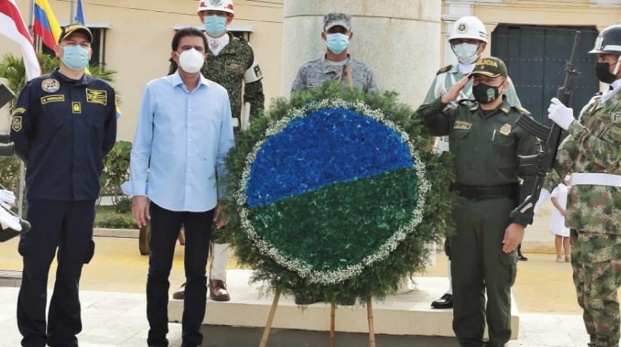 El Alcalde Rodolfo Ucrós presidiendo la celebración de los 207 años de Soledad.