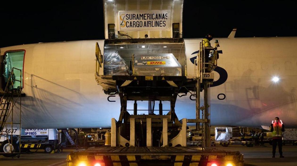 Nuevo lote de vacunas de Pfizer a Colombia.