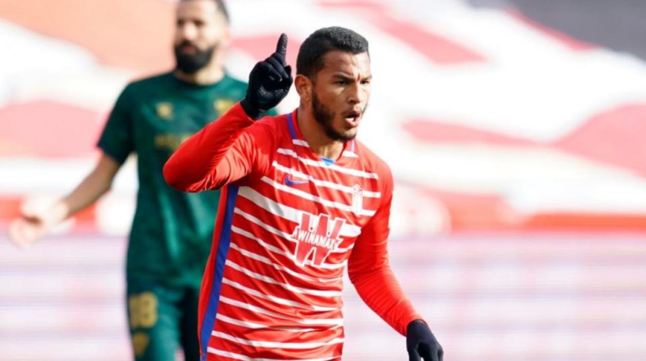 Luis Suárez, delantero samario del Granada. 