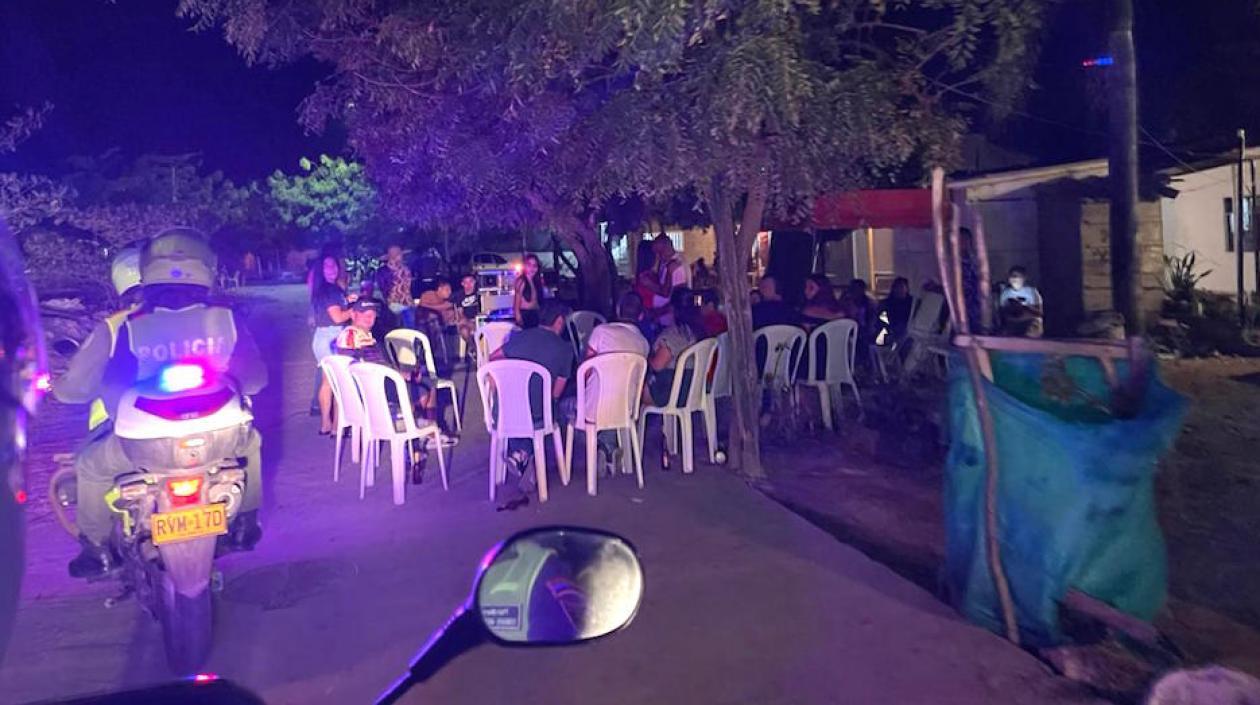 El 'relajo' en todo su apogeo.