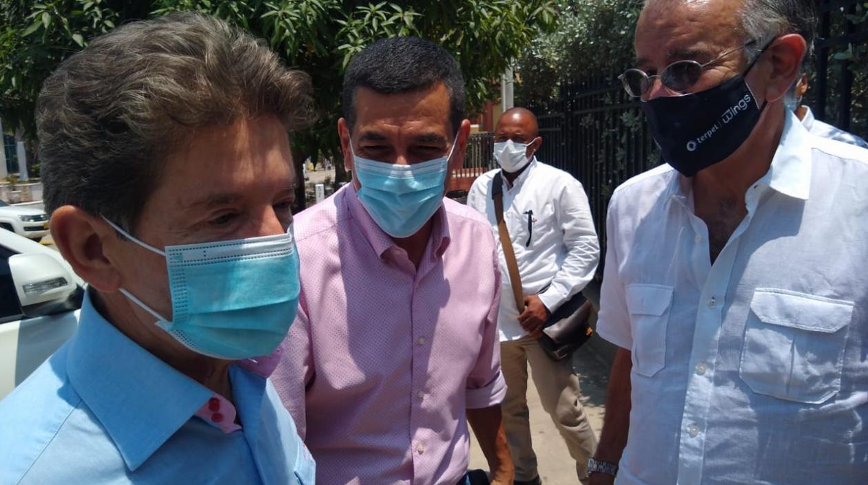 Luis Pérez Gutiérrez, Dumek Turbay y Eduardo Verano