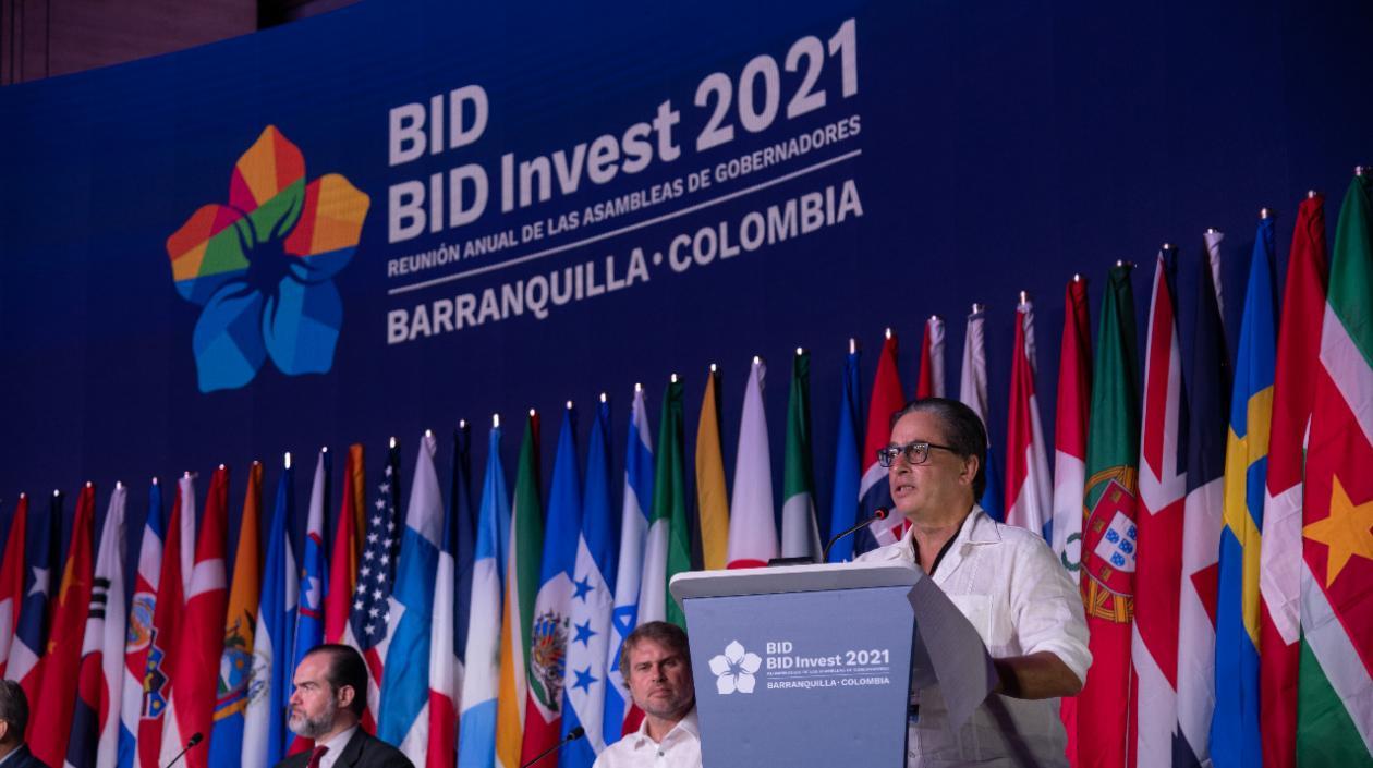 El Ministro de Hacienda, Alberto Carrasquilla.