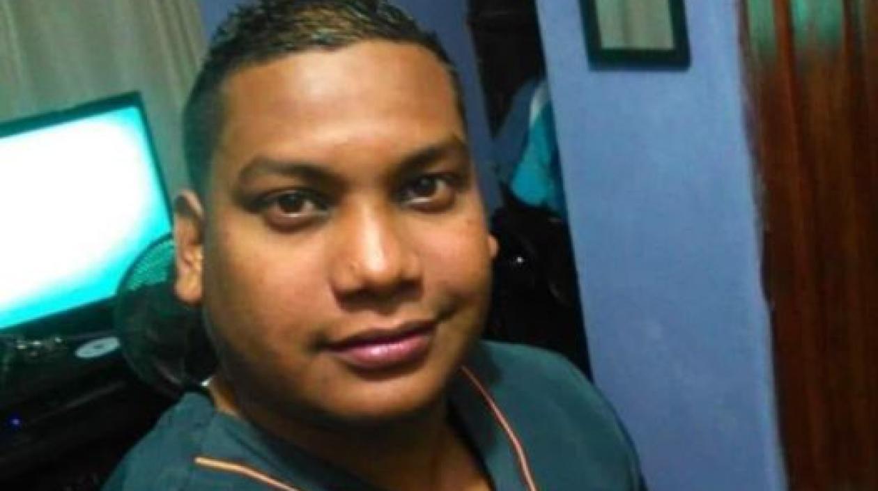 Jason Marín Navarro, médico fallecido.