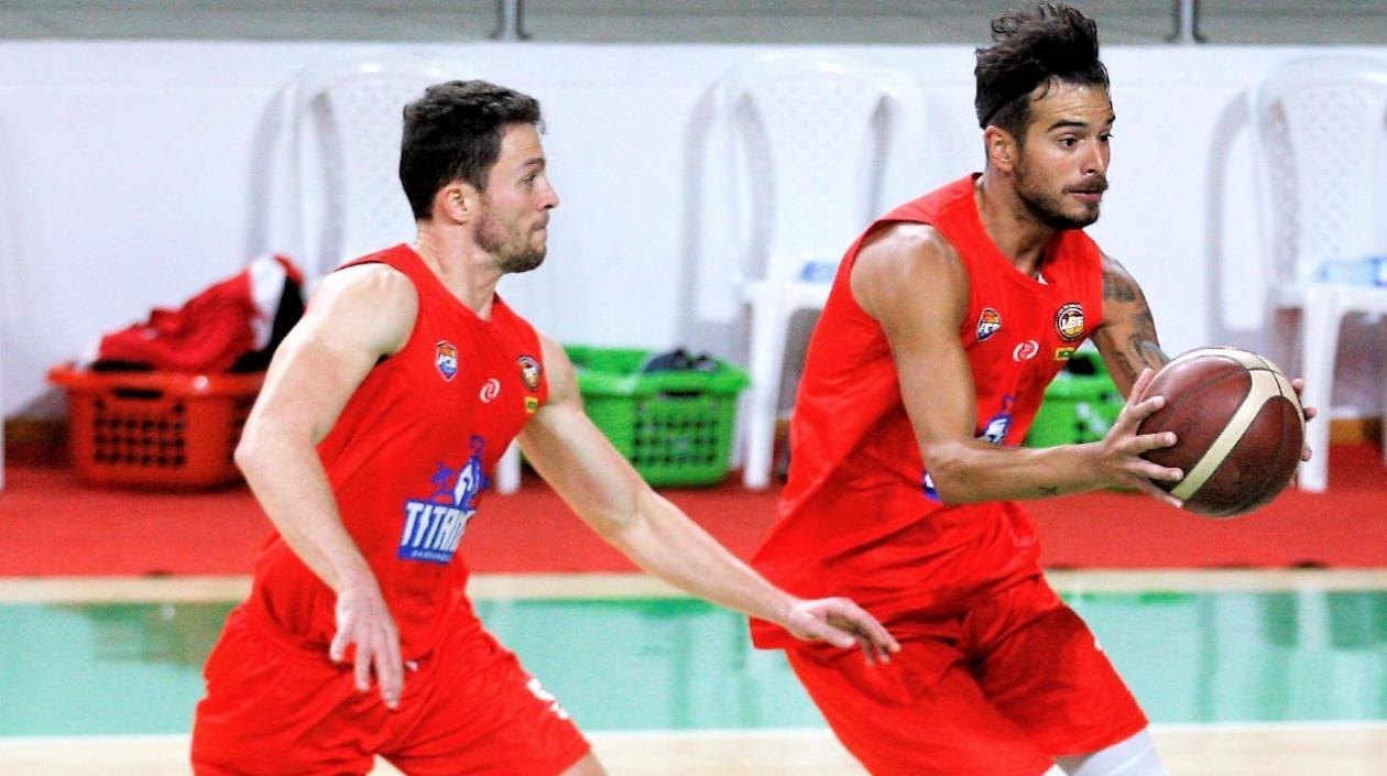 Gianluca Bacci y Selem Safar serán inicialistas con el equipo.