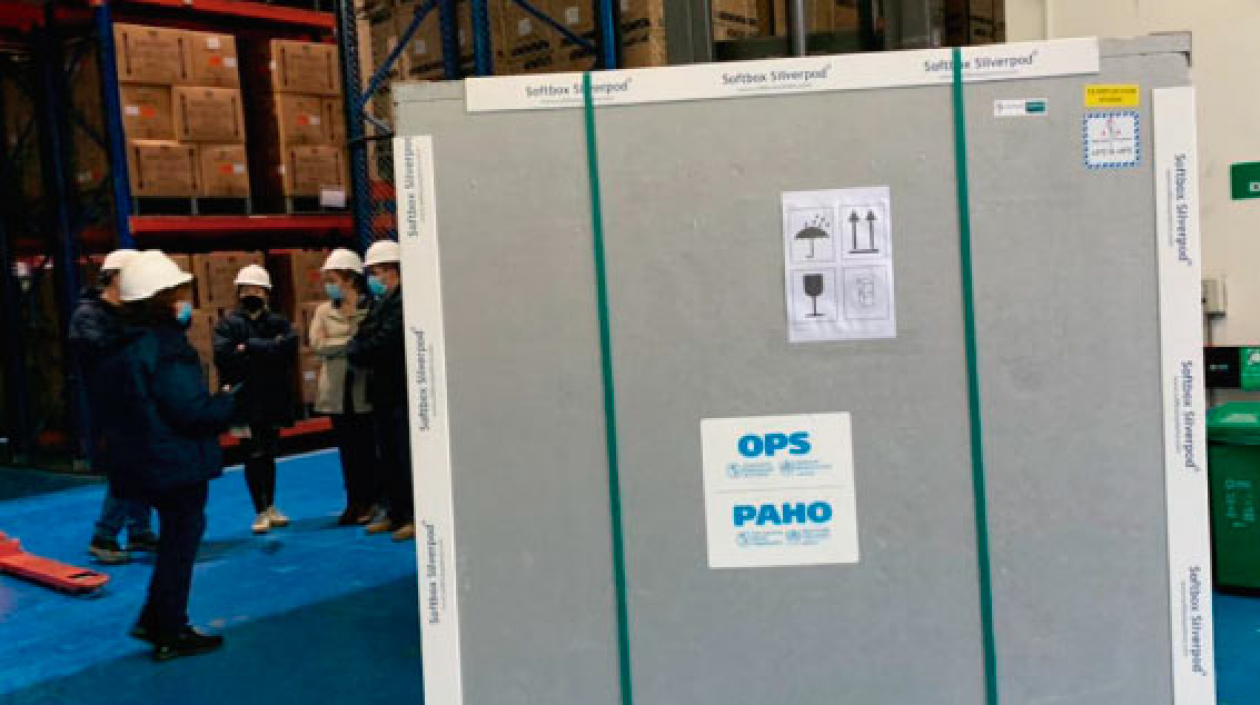 Llegada de la vacuna de AstraZeneca a Colombia.