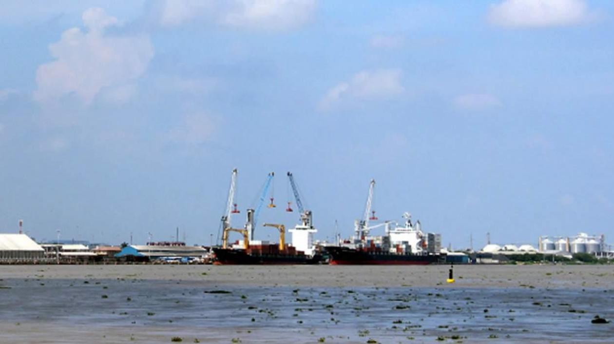 Canal de acceso al Puerto de Barranquilla.