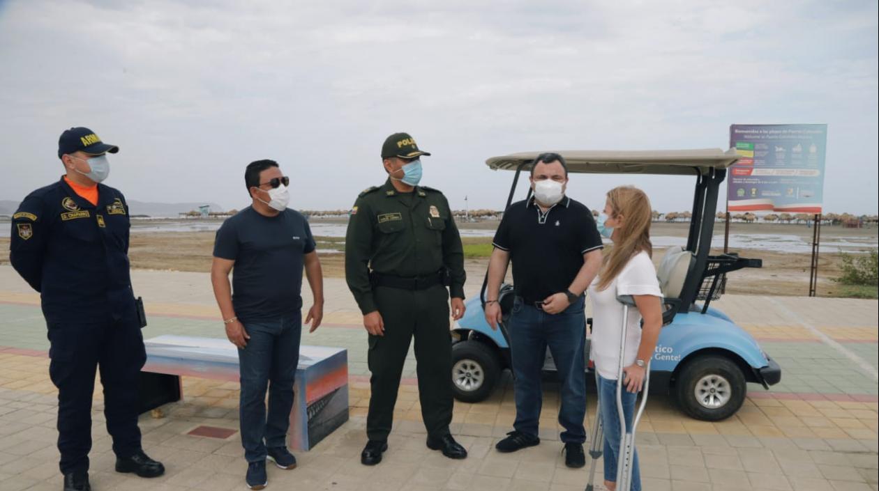 Alcalde de Puerto Colombia, Secretario del Interior y la Gobernadora del Atlántico.