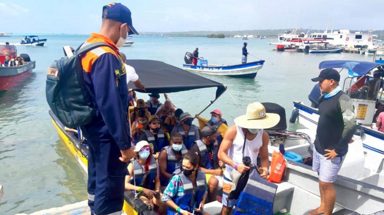 Cartagena movilizó 19.080 pasajeros en 1.339 motonaves.