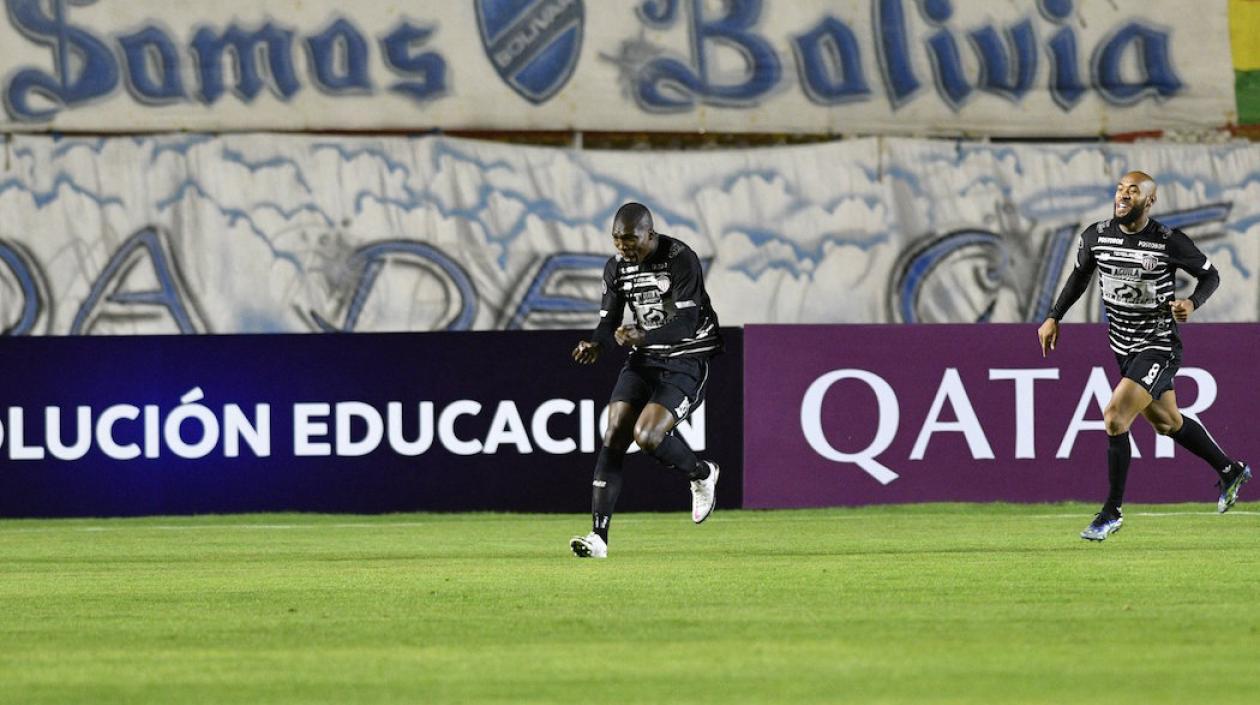 Germán Mera celebrando el empate temporal del Junior.