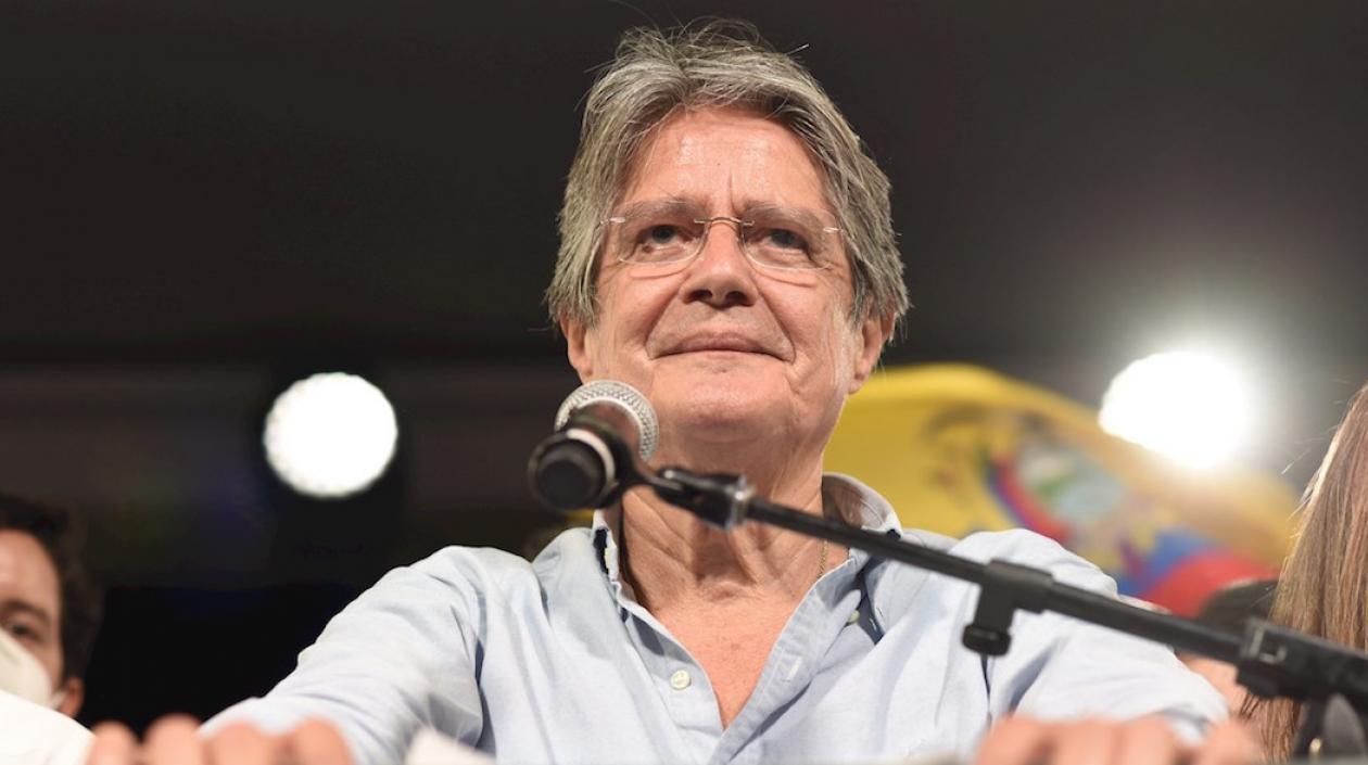 Guillermo Lasso, proclamado nuevo Presidente de Ecuador.