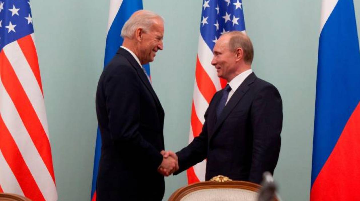 Joe Biden y Vladímir Putin.
