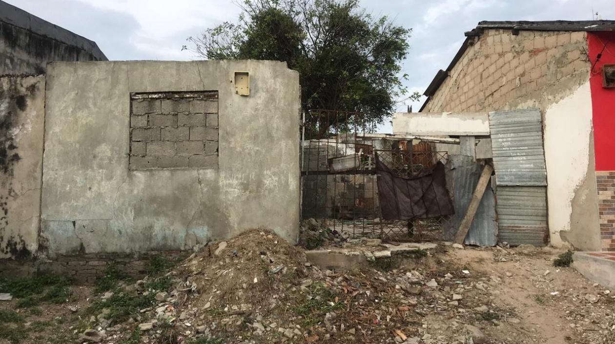 El predio que demolió la Policía.