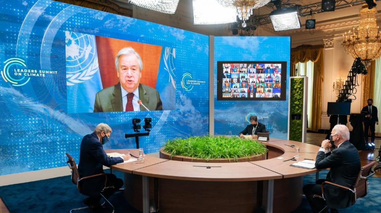 El presidente Joe Biden en su despacho. 